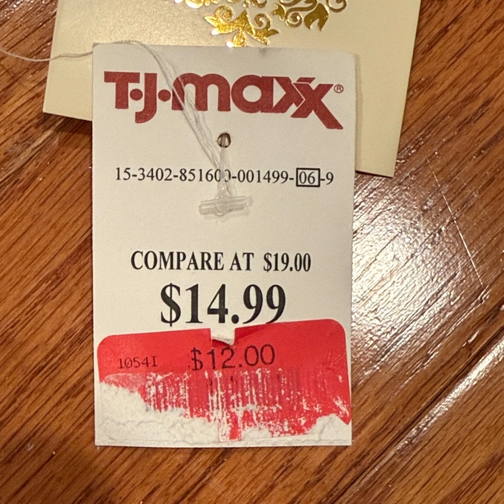 T.J.Maxx White Crocheted Floral Embroidered Tank - Picture 7 of 7